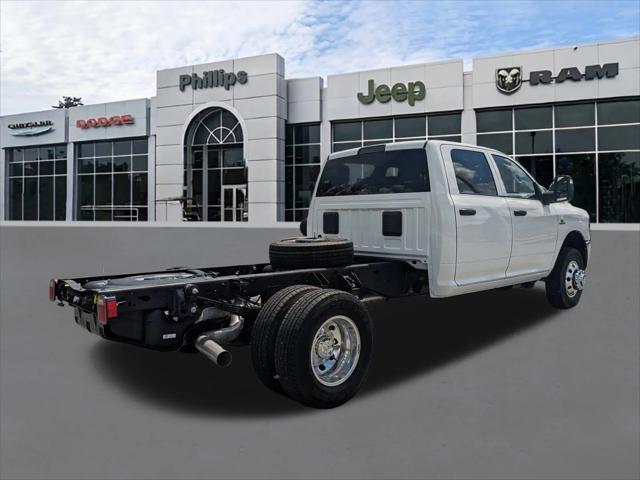 2025 RAM Ram 3500 Chassis Cab RAM 3500 TRADESMAN CREW CAB CHASSIS 4X4 60 CA