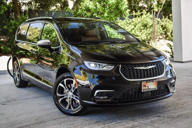 2025 Chrysler Pacifica PACIFICA PINNACLE AWD