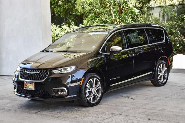 2025 Chrysler Pacifica PACIFICA PINNACLE AWD