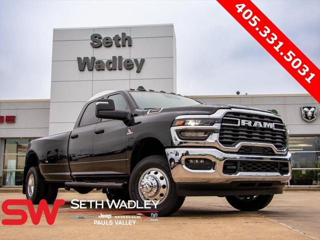 2025 RAM Ram 3500 RAM 3500 TRADESMAN CREW CAB 4X4 8 BOX