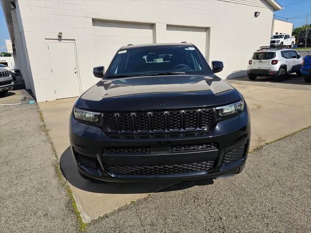 2025 Jeep Grand Cherokee GRAND CHEROKEE L ALTITUDE 4X4 2025 Jeep Grand Cherokee GRAND CHEROKEE L ALTITUDE 4X4