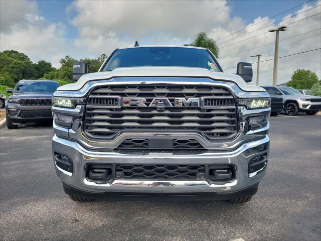 2025 RAM Ram 2500 RAM 2500 TRADESMAN CREW CAB 4X4 64 BOX