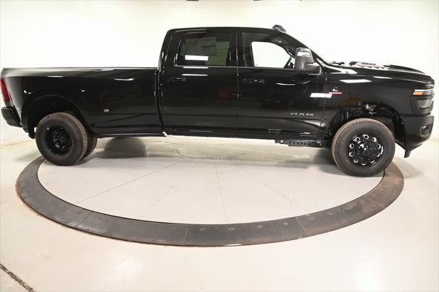 2025 RAM Ram 3500 RAM 3500 LARAMIE CREW CAB 4X4 8 BOX