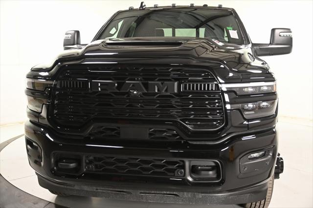 2025 RAM Ram 3500 RAM 3500 LARAMIE CREW CAB 4X4 8 BOX