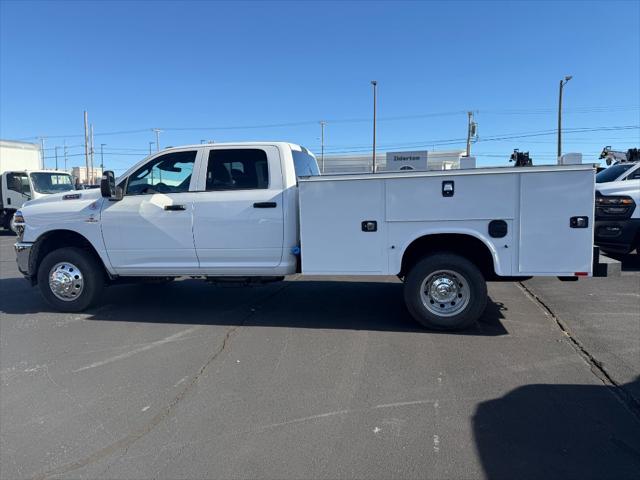 2025 RAM Ram 3500 Chassis Cab RAM 3500 TRADESMAN CREW CAB CHASSIS 4X4 60 CA 2025 RAM Ram 3500 Chassis Cab RAM 3500 TRADESMAN CREW CAB CHASSIS 4X4 60 CA
