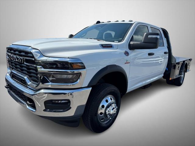 2025 RAM Ram 3500 Chassis Cab RAM 3500 TRADESMAN CREW CAB CHASSIS 4X4 60 CA