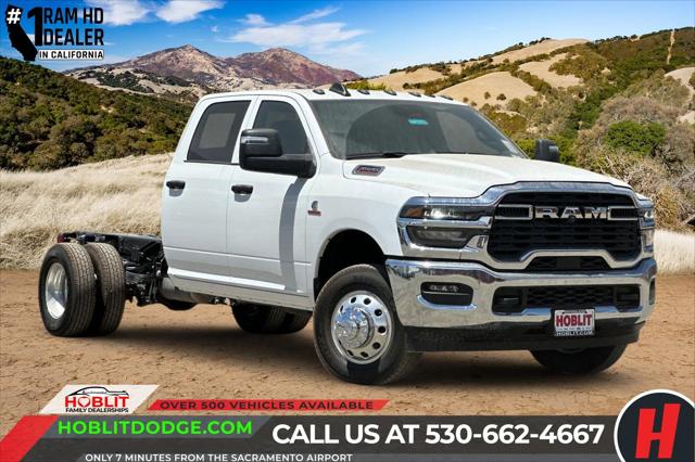 2025 RAM Ram 3500 Chassis Cab RAM 3500 TRADESMAN CREW CAB CHASSIS 4X4 60 CA 2025 RAM Ram 3500 Chassis Cab RAM 3500 TRADESMAN CREW CAB CHASSIS 4X4 60 CA