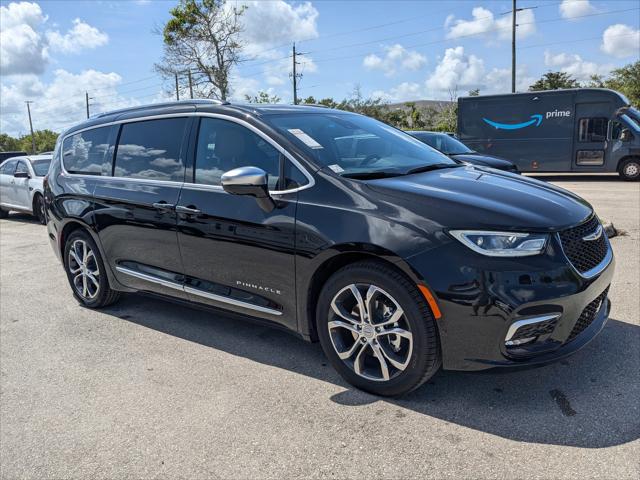 2025 Chrysler Pacifica PACIFICA PINNACLE