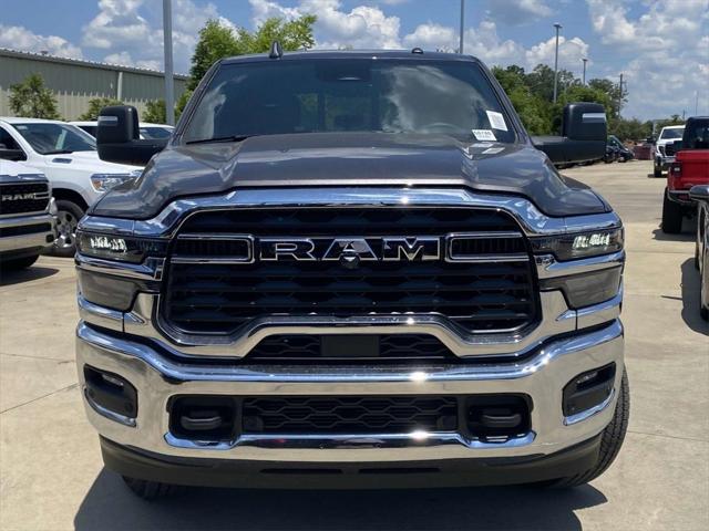 2025 RAM Ram 3500 RAM 3500 TRADESMAN CREW CAB 4X4 8 BOX