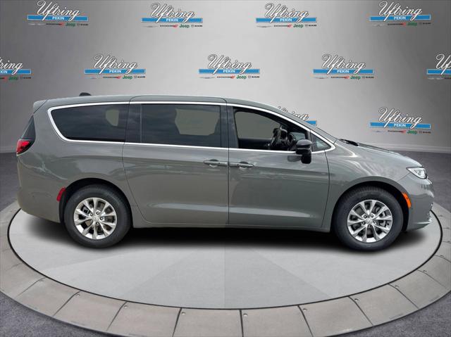2025 Chrysler Pacifica PACIFICA SELECT AWD