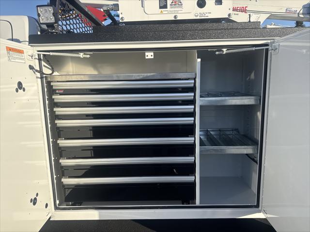 2025 RAM Ram 5500 Chassis Cab RAM 5500 TRADESMAN CHASSIS REGULAR CAB 4X4 84 CA