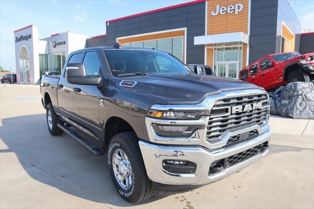 2025 RAM Ram 2500 RAM 2500 TRADESMAN CREW CAB 4X4 64 BOX