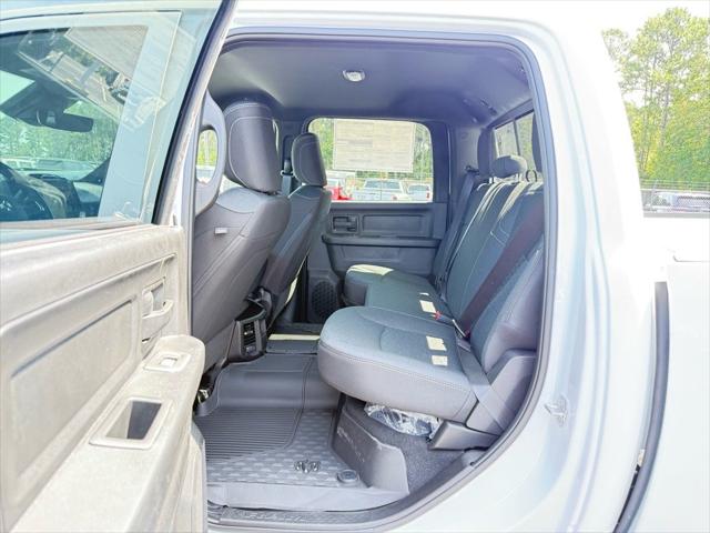 2025 Ram 2500 Tradesman Crew Cab 4x4 6'4" Box