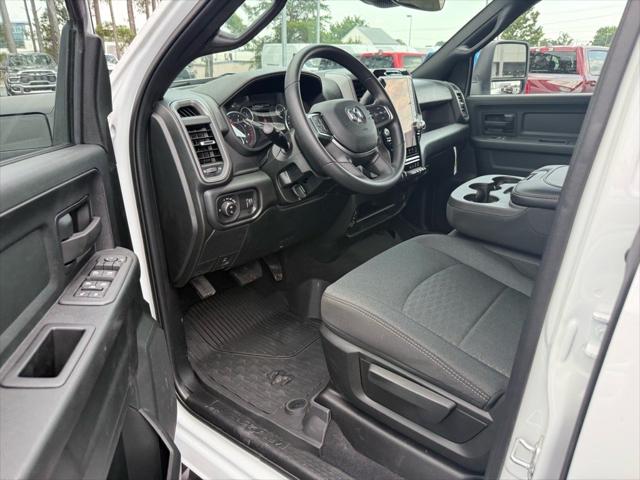 2025 Ram 2500 Tradesman Crew Cab 4x4 6'4" Box