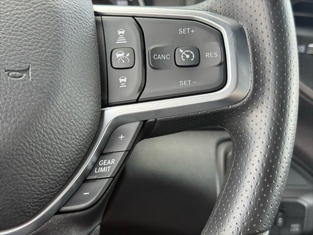 2025 Ram 2500 Tradesman Crew Cab 4x4 6'4" Box