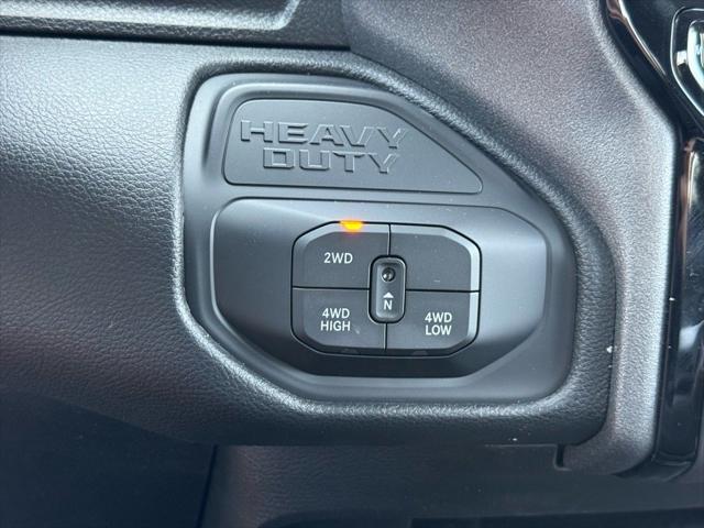 2025 Ram 2500 Tradesman Crew Cab 4x4 6'4" Box
