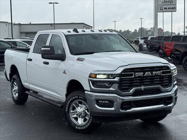 2025 RAM Ram 2500 RAM 2500 TRADESMAN CREW CAB 4X4 64 BOX