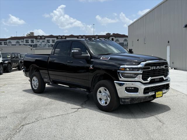 2025 RAM Ram 2500 RAM 2500 TRADESMAN CREW CAB 4X4 64 BOX