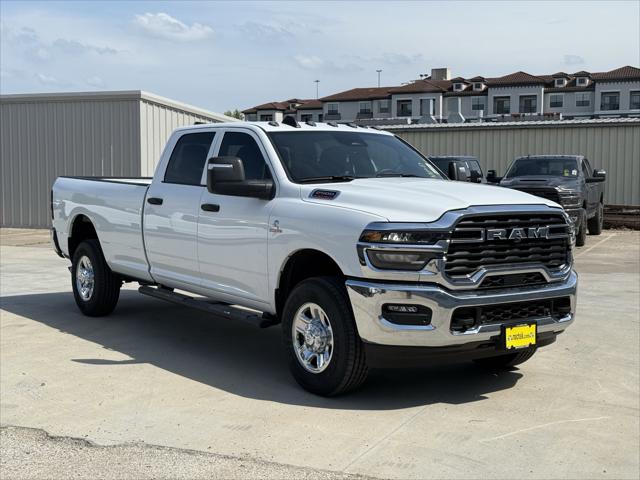 2025 RAM Ram 2500 RAM 2500 TRADESMAN CREW CAB 4X4 8 BOX
