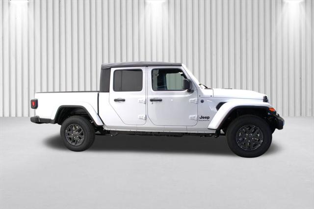 2025 Jeep Gladiator GLADIATOR SPORT S 4X4 2025 Jeep Gladiator GLADIATOR SPORT S 4X4
