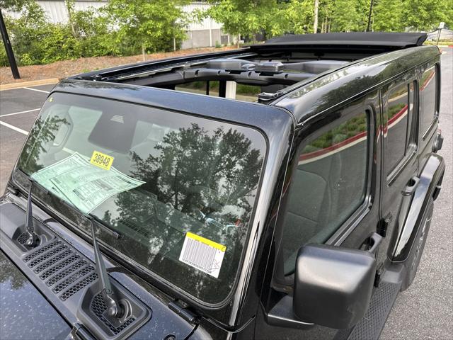 2025 Jeep Wrangler WRANGLER 4-DOOR SAHARA