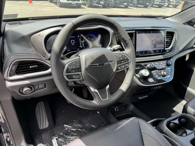 2025 Chrysler Pacifica PACIFICA SELECT