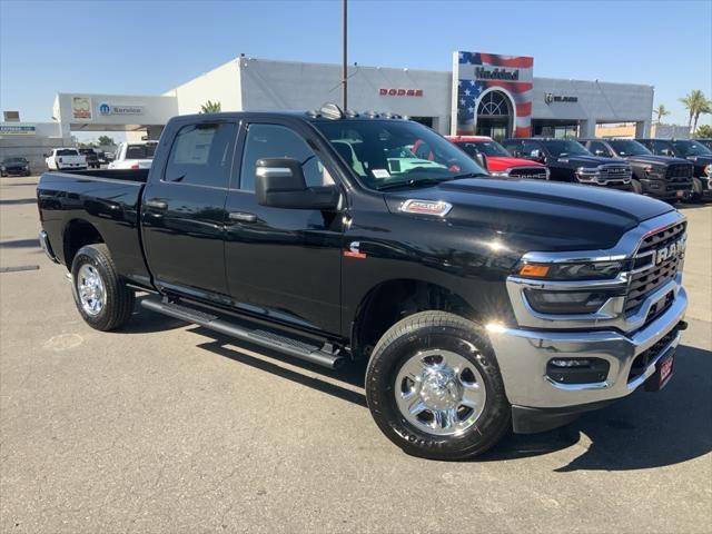2025 RAM Ram 2500 RAM 2500 TRADESMAN CREW CAB 4X4 64 BOX