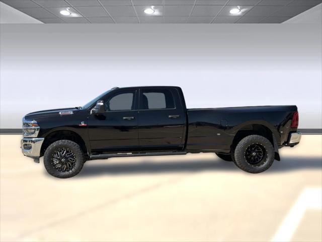 2025 RAM Ram 3500 RAM 3500 TRADESMAN CREW CAB 4X4 8 BOX 2025 RAM Ram 3500 RAM 3500 TRADESMAN CREW CAB 4X4 8 BOX