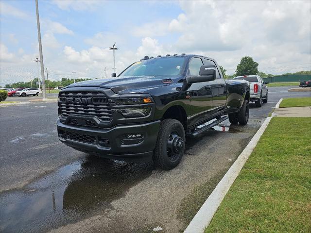 2025 RAM Ram 3500 RAM 3500 TRADESMAN CREW CAB 4X4 8 BOX