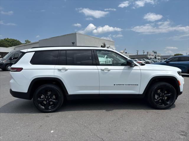 2025 Jeep Grand Cherokee GRAND CHEROKEE L ALTITUDE X 4X4