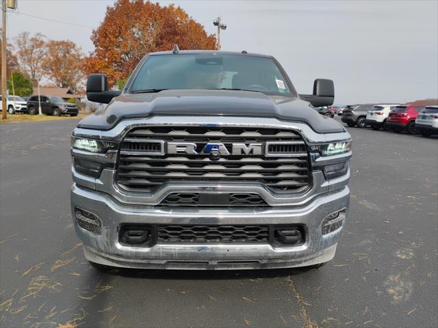 2025 RAM Ram 2500 RAM 2500 TRADESMAN CREW CAB 4X4 64 BOX