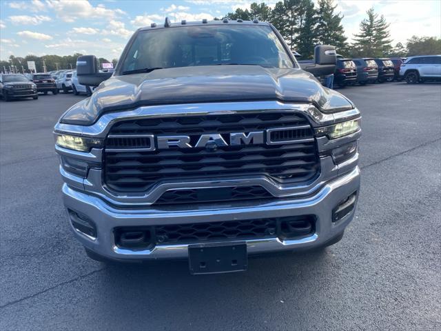 2025 RAM Ram 2500 RAM 2500 TRADESMAN CREW CAB 4X4 64 BOX