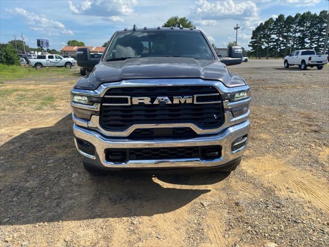 2025 RAM Ram 2500 RAM 2500 TRADESMAN CREW CAB 4X4 64 BOX