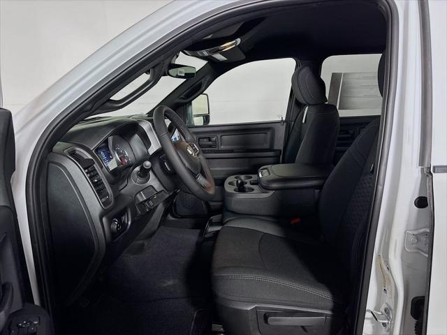 2025 Ram 2500 Tradesman Crew Cab 4x4 6'4" Box