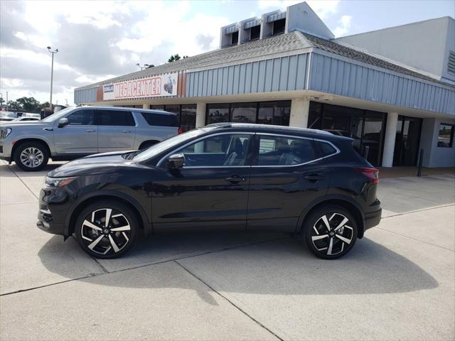 2022 Nissan Rogue Sport SL FWD Xtronic CVT