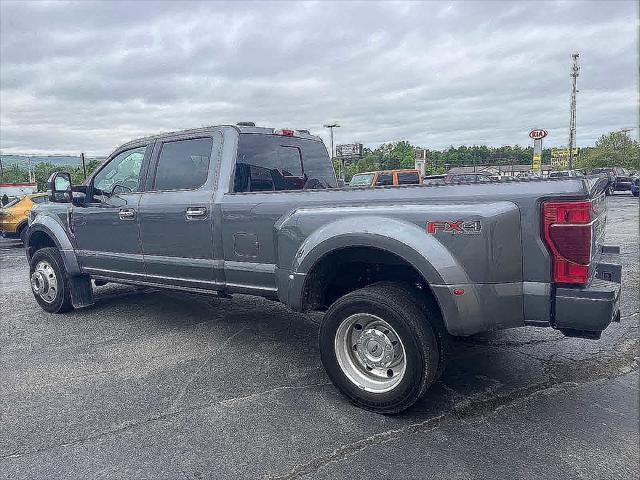 2022 Ford F-450 Platinum