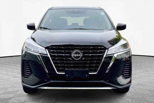 2024 Nissan Kicks S Xtronic CVT