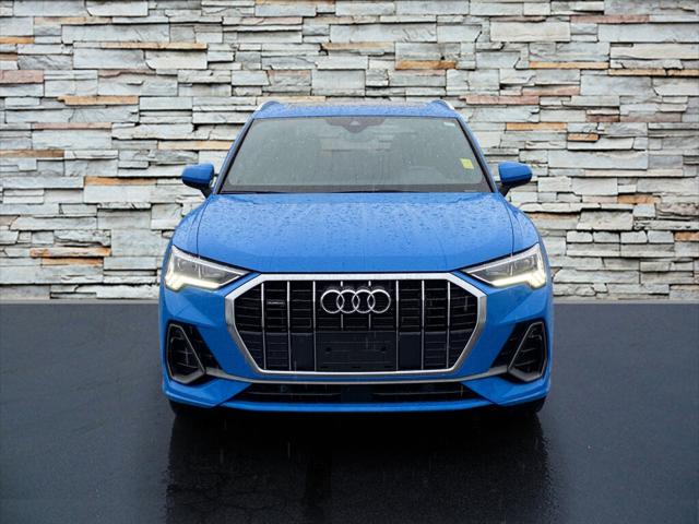 2023 Audi Q3 S line Premium