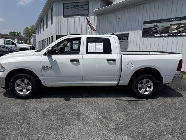 2023 RAM 1500 Classic SLT Crew Cab 4x4 57 Box