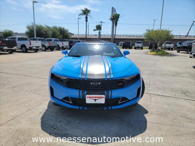 2023 Chevrolet Camaro RWD Convertible 2LT