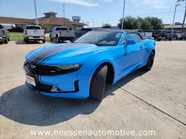 2023 Chevrolet Camaro RWD Convertible 2LT
