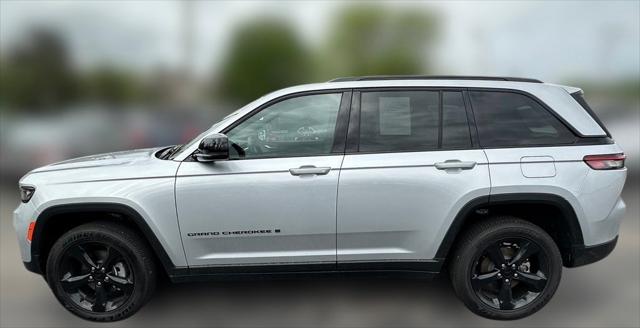 2025 Jeep Grand Cherokee Altitude X 4x4