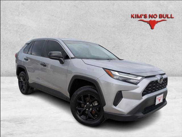 2023 Toyota RAV4 LE