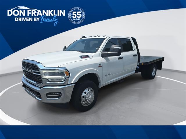 2024 RAM Ram 3500 Chassis Cab RAM 3500 SLT CREW CAB CHASSIS 4X4 60 CA