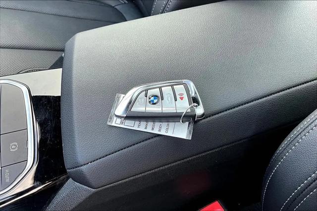 2024 BMW 3 Series 330i xDrive Sedan