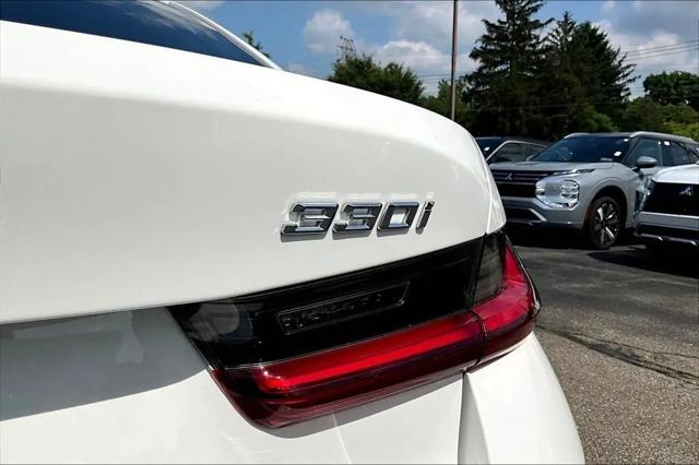 2024 BMW 3 Series 330i xDrive Sedan