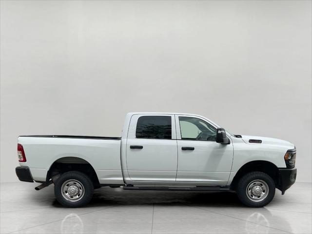 2024 RAM 2500 Tradesman Crew Cab 4x4 64 Box