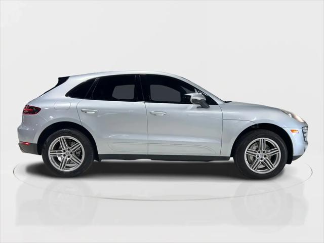 2016 Porsche Macan S