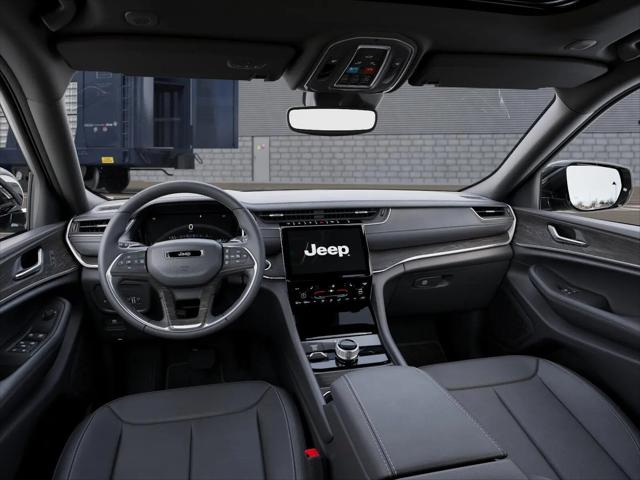 2025 Jeep Grand Cherokee Limited 4x4