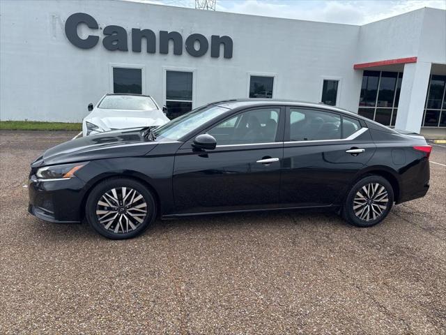2023 Nissan Altima SV FWD